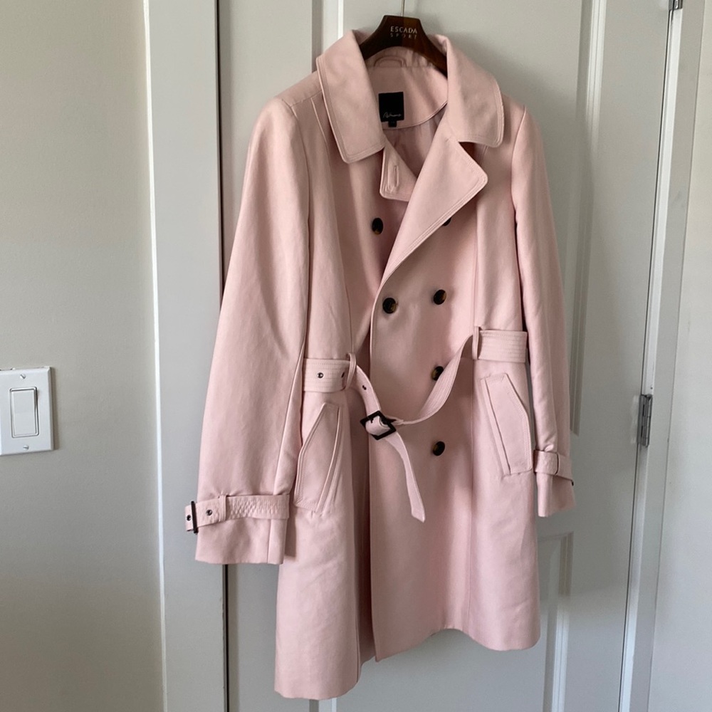 New Reitmans Spring Trench Coat in Pink size L - still has tag & extra button.